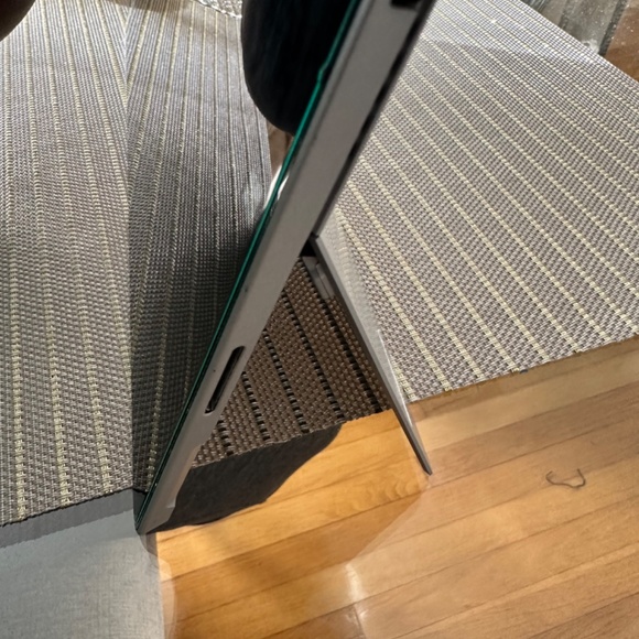 Microsoft Surface Pro Tablet with additional keyboard - Picture 2 of 5